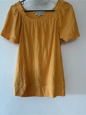 Loft mustard yellow blouse, short sleeve, medium, round neck, new with tags.